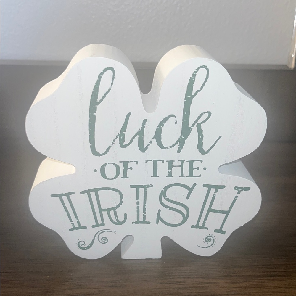🌷 St. Patrick's Day Decor Set - Picture 2 of 12